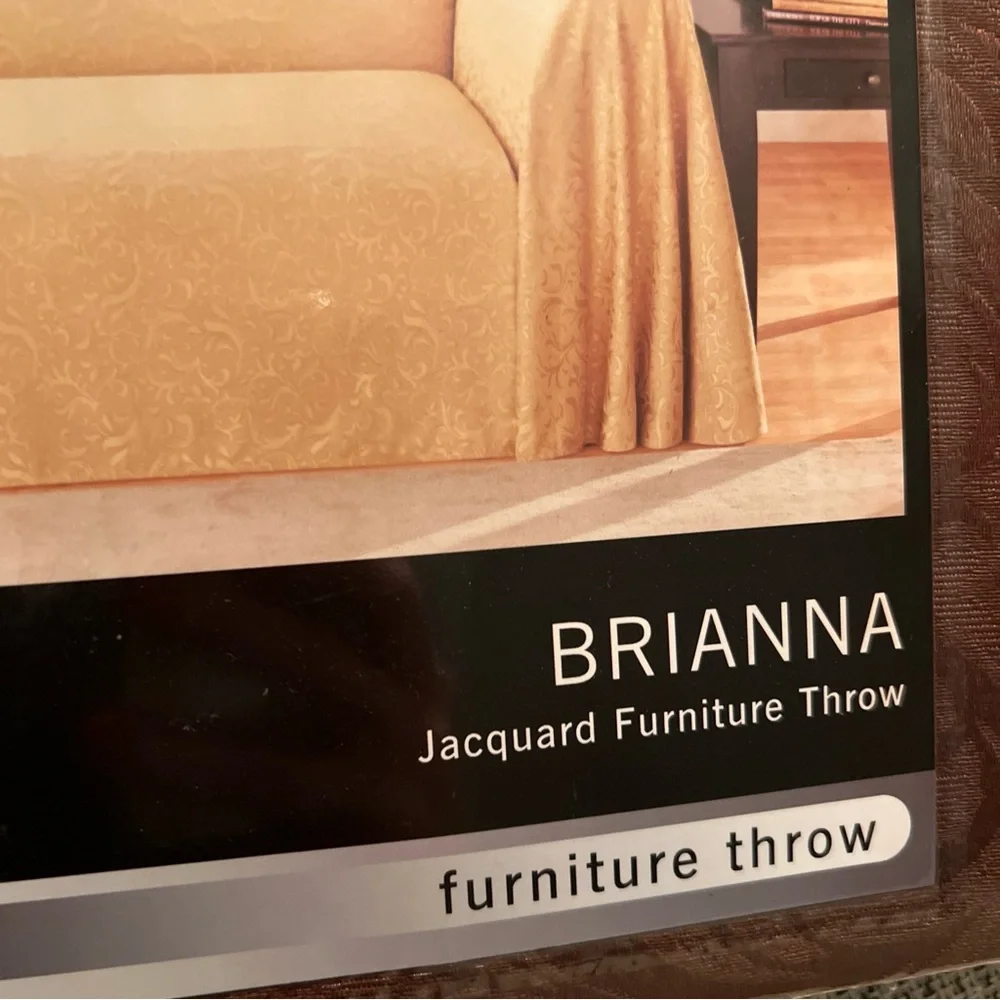 New Stylemaster Brianna Loveseat Cover Throw. Brown Jacquard Design. Cotton/Poly